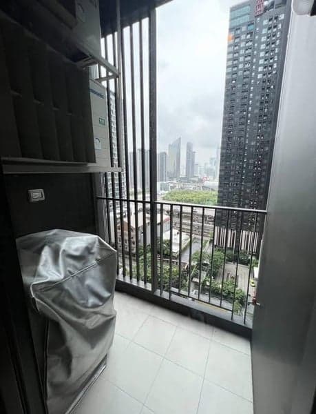 Life Asoke-Rama 9 — Modern Condo Near MRT Rama 9 | 300m to MRT & Central Rama 9 photo 4