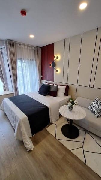 Soho Bangkok Ratchada — Stylish Built-in Unit | Near MRT Huai Khwang photo 2