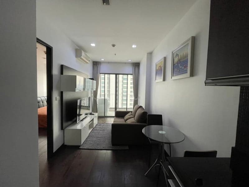 IDEO Q Phayathai — Fully Furnished High Floor | Next to BTS Phaya Thai photo 2