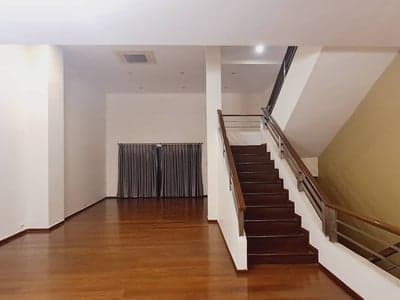 Lotus Point Ekkamai — Luxury 5-Storey Townhome | 450 sqm Space | 6m High Ceiling photo 3