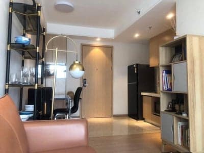 Regal Condo Sathorn - Naradhiwas — High Floor CBD Living | Near BTS photo 3