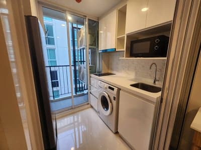 Chateau In Town Ratchayothin — Pool View Floor 6 | Fully Furnished | Near BTS photo 2