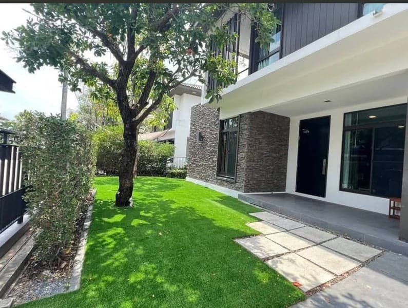Mantana Srinakarin-Bangna — Private Family Home | Near Clubhouse photo 4