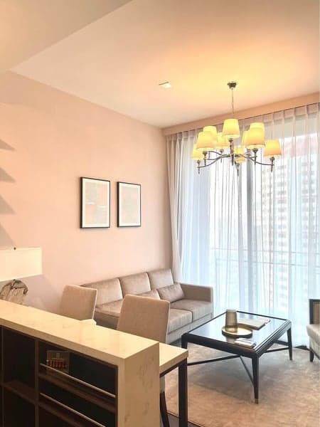 LAVIQ Sukhumvit 57 — Rare High Floor Unit | Unblocked Thonglor View photo 3