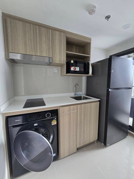 Life Rama 4 - Asoke — High-Floor Duplex | City View | Near MRT QSNCC photo 4