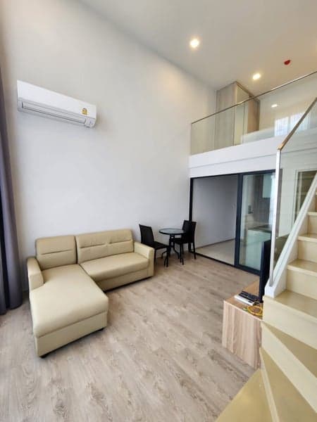 The Tree Pattanakarn-Ekkamai — High Floor Duplex Loft | Near ARL photo 3