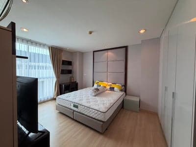 The Address Pathumwan — Fully Furnished Low-Rise Condo | Near BTS photo 2