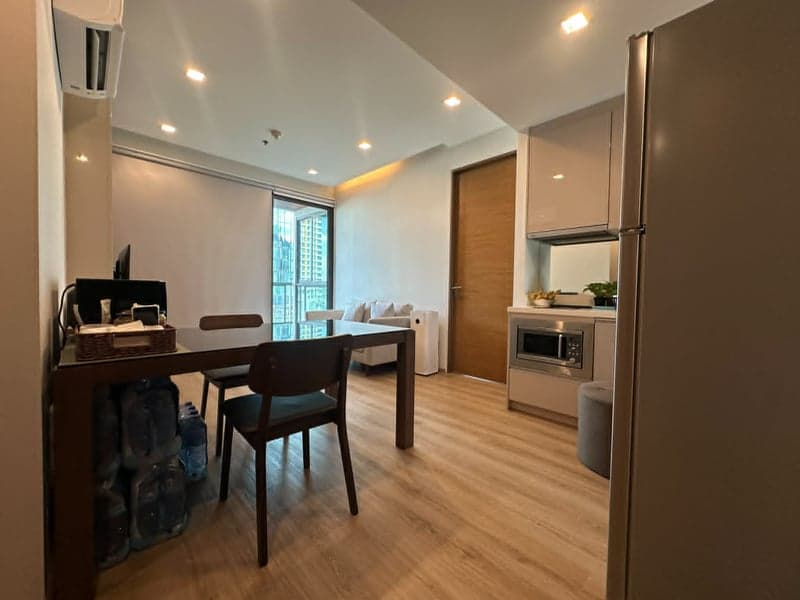The Address Sathorn — Renovated Mahanakhon View | Near BTS Saint Louis photo 3