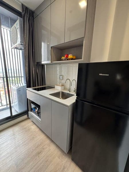 Modiz Rhyme Ramkhamhaeng — High Floor Fully Furnished Condo photo 4