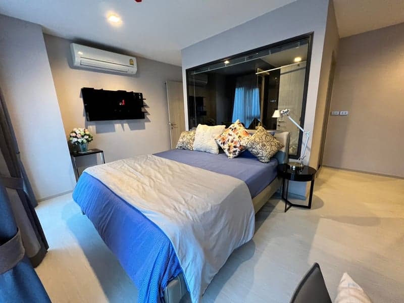 Rhythm Sukhumvit 36-38 — Luxury Corner Unit | Walk to BTS Thong Lo photo 4