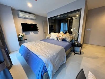 Rhythm Sukhumvit 36-38 — Luxury Corner Unit | Walk to BTS Thong Lo photo 4