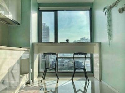 Rhythm Sukhumvit 42 — Fully Furnished Residence | Walk to BTS Ekkamai photo 4