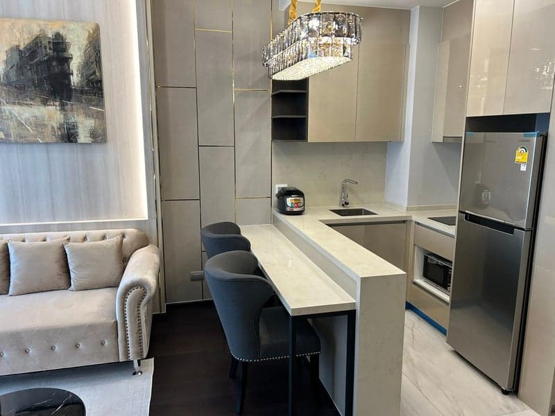 LAVIQ Sukhumvit 57 — Luxury 1BR 42 sqm Floor 20 | Near BTS Thonglor photo 3