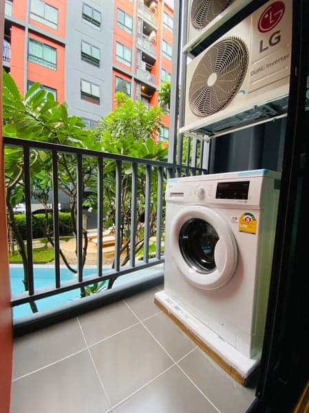 Monte Rama 9 — Garden & Pool View | Fully Furnished | Near Ramkhamhaeng Station photo 4
