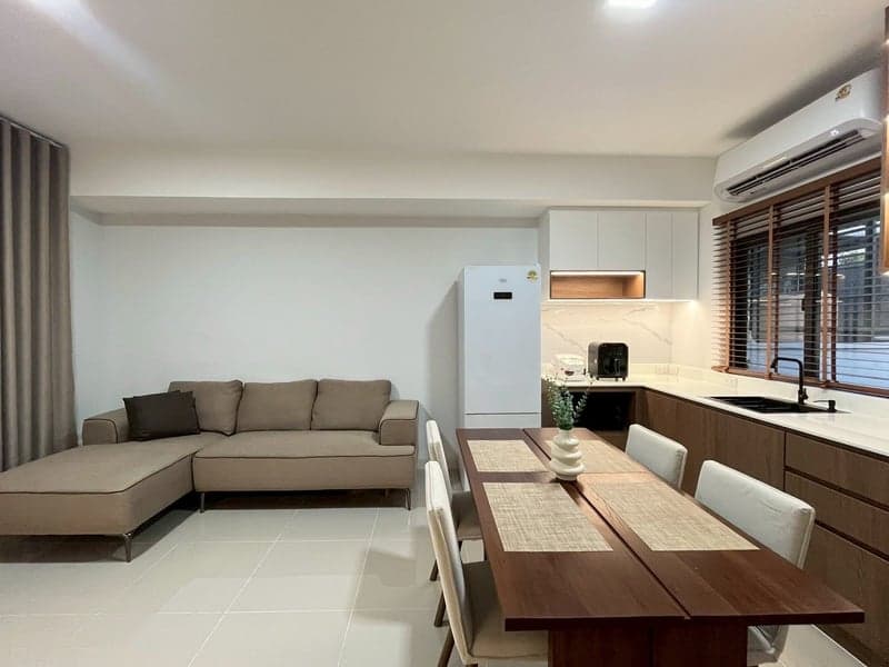 Pleno Sukhumvit-Bangna 2 — Private Garden Townhome | Near Mega Bangna photo 2