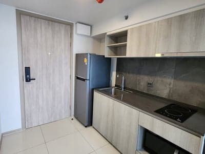 The Tree Pattanakarn-Ekkamai — High Floor Duplex Loft | Near ARL photo 4