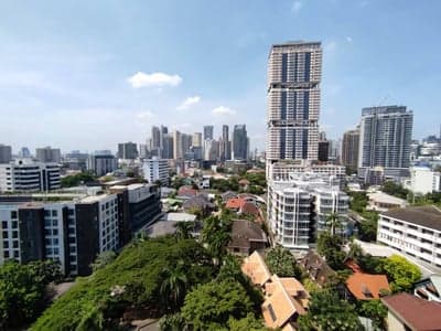 BEATNIQ Sukhumvit 32 — Luxury City Residence | Near BTS Thong Lo photo 4