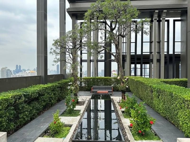 The Crest Sukhumvit 34 photo 3