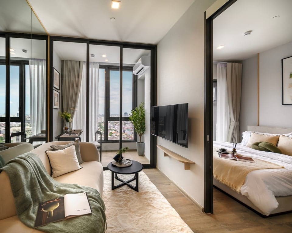The Crest Park Residences — High Floor (29th) 1-Bed Plus | Panoramic City View | 20m to Skywalk