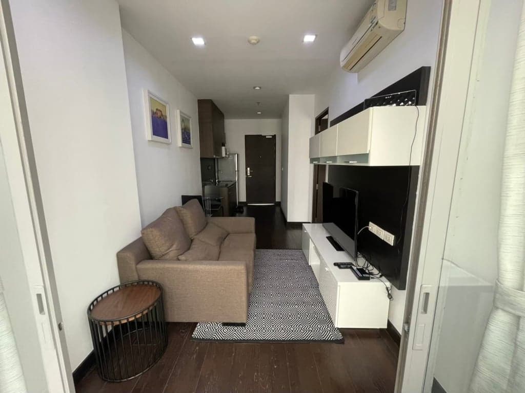 IDEO Q Phayathai — Fully Furnished High Floor | Next to BTS Phaya Thai