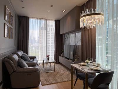 28 Chidlom — Luxury Garden View Residence | Near BTS Chidlom photo 2