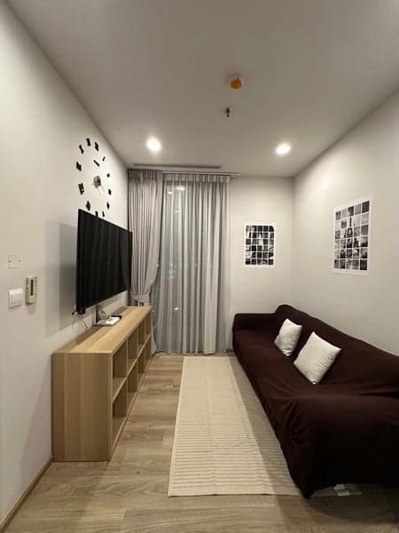 Oka Haus Sukhumvit 36 — Stylish 1 Bedroom with Bathtub Near BTS Thonglor photo 3