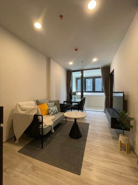 XT Huaikhwang — Modern 1-Bedroom | High Floor City View | Near MRT Huai Khwang photo 2
