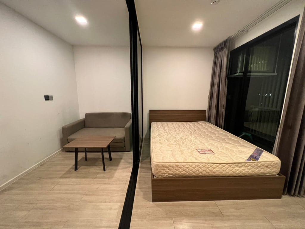 Atmoz Ladprao 71 — South-Facing Pool View | Fully Furnished | Ladprao