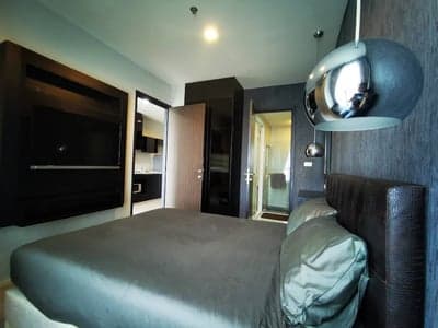 Rhythm Sukhumvit 44/1 — 0m to BTS Phra Khanong | 11th Floor | Ready to Move In photo 3