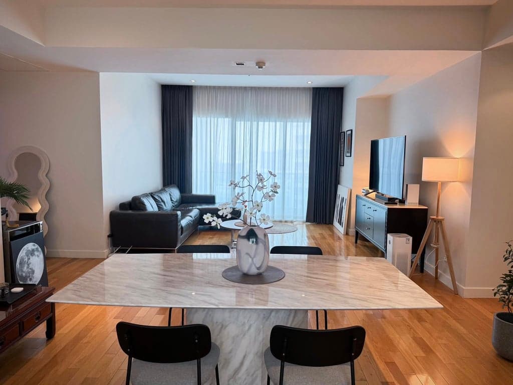 Millennium Residence — High Floor Luxury Condo | Near BTS Asok