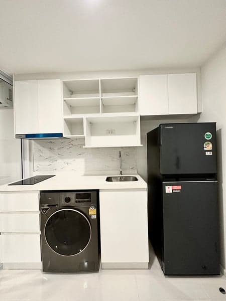 Chateau In Town Ratchayothin — Tenant-Income Unit | Fully Furnished | Near BTS photo 4