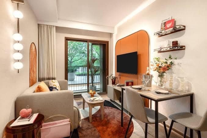 The Base Ratchada 19 — Pet-Friendly Low-Rise | South-Facing Balcony | Near MRT Ratchadaphisek