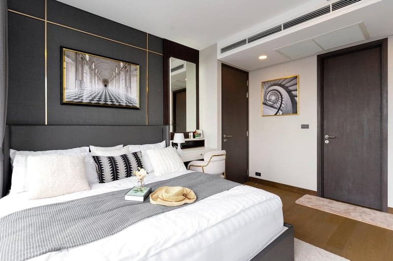 Wyndham Residence Queens — Luxury Corner Living | Steps to MRT QSNCC photo 4