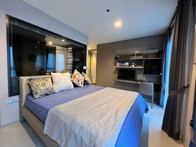 Rhythm Sukhumvit 36-38 — Luxury Corner Unit | Walk to BTS Thong Lo photo 2