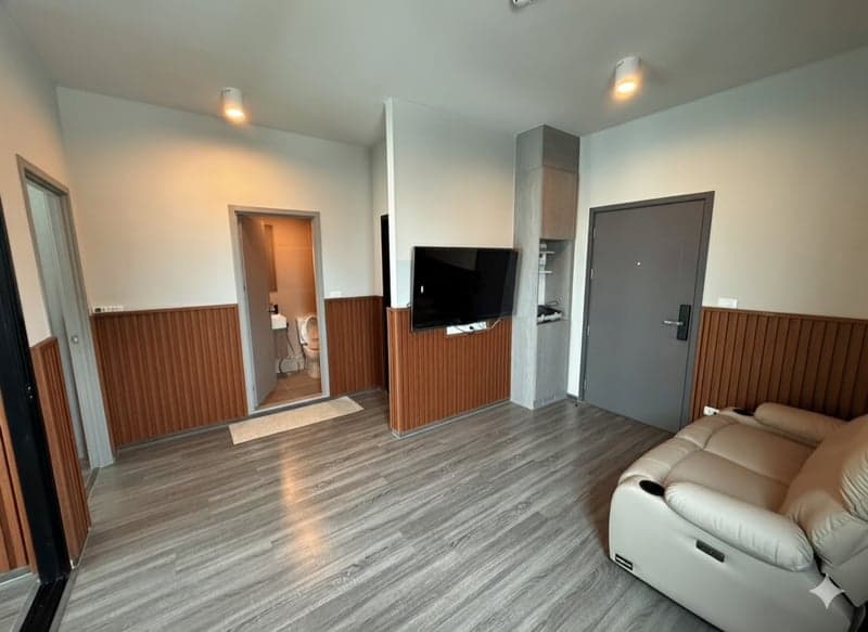 Ideo Ramkhamhaeng – Lam Sali Station | High Floor Near MRT photo 3
