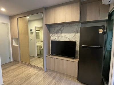 Regent Home Bangna — High Floor City Living | Near BTS Bangna photo 3