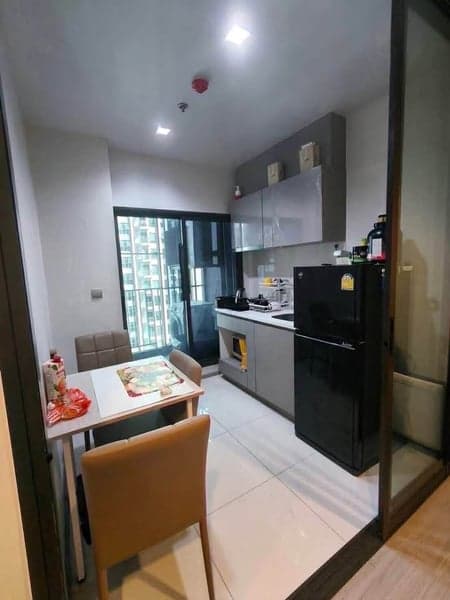 Life Asoke Rama 9 — Fully Furnished Residence | New CBD Living | Near MRT photo 2