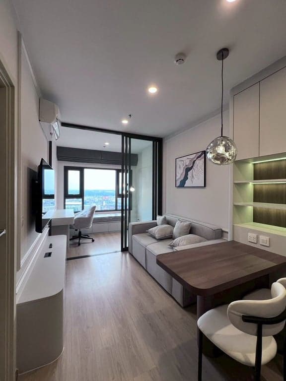 Life Rama 4 - Asoke — High Floor (24th) | Stunning River View | 1-Bed Plus Built-in