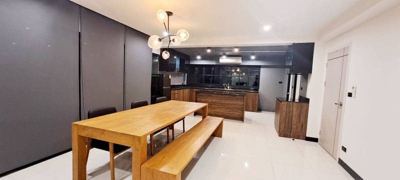 Urban Sp@ce Apartment Sukhumvit 101 — Spacious Designer Unit | Near BTS Punnawithi photo 2