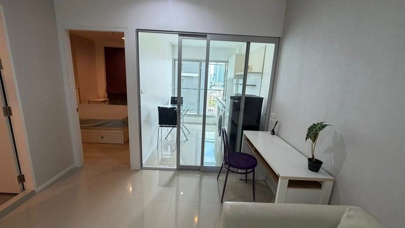 Aspire Sukhumvit 48 — Fully Furnished City Condo | Near BTS Phra Khanong photo 2