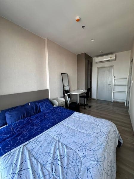 Oka Haus Sukhumvit 36 — Newly Renovated 29th Floor with Bathtub | North View | 5 Mins to BTS Thong Lo photo 3