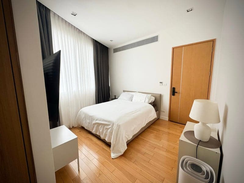 Millennium Residence — High Floor Luxury Condo | Near BTS Asok photo 4